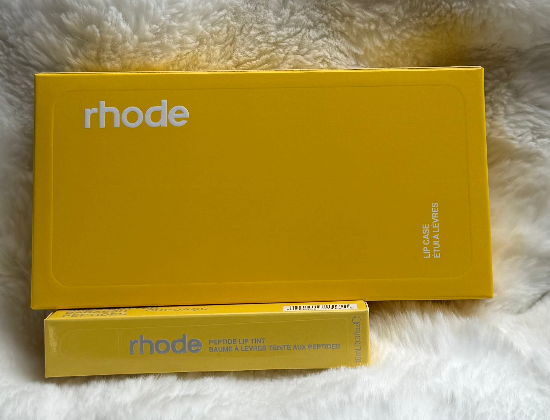 Rhode silicone iPhone case / lip stick holder-with matching lip stick